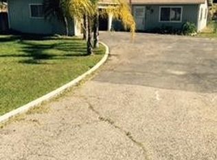 1366 E Fallbrook St, Fallbrook, CA 92028