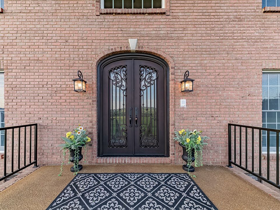 10th image of this home