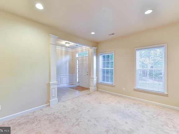 3rd image of 5030 Cool Fountain Ln