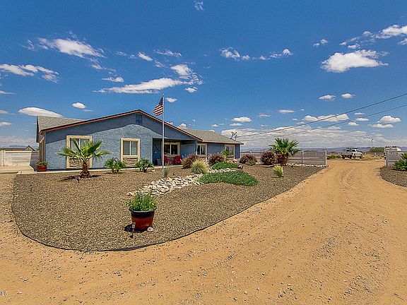 3rd image of 28143 N Palos Dr