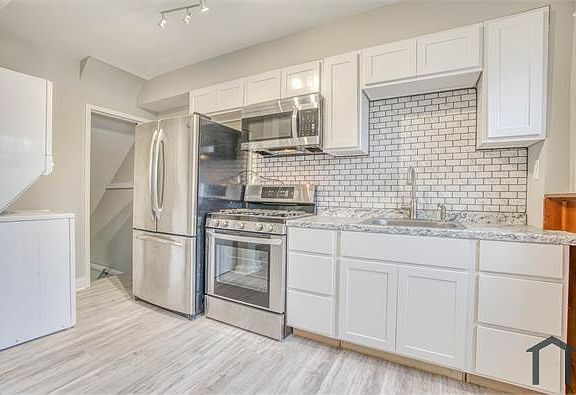 4th image of 7814 Charlesmont Rd