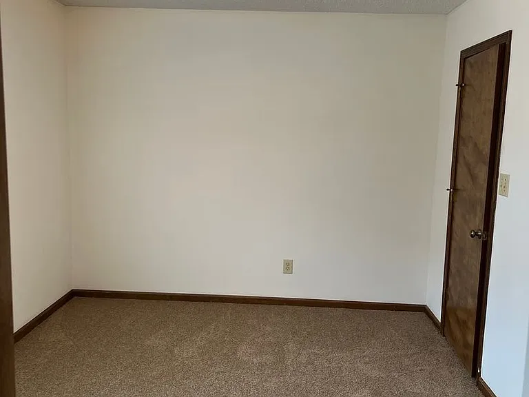 107 Bogey Ln — Photo 5