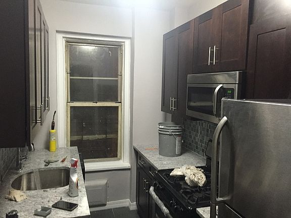3rd image of 1120 Bergen St APT W43