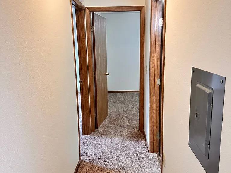 4908 Coventry Ct — Photo 26