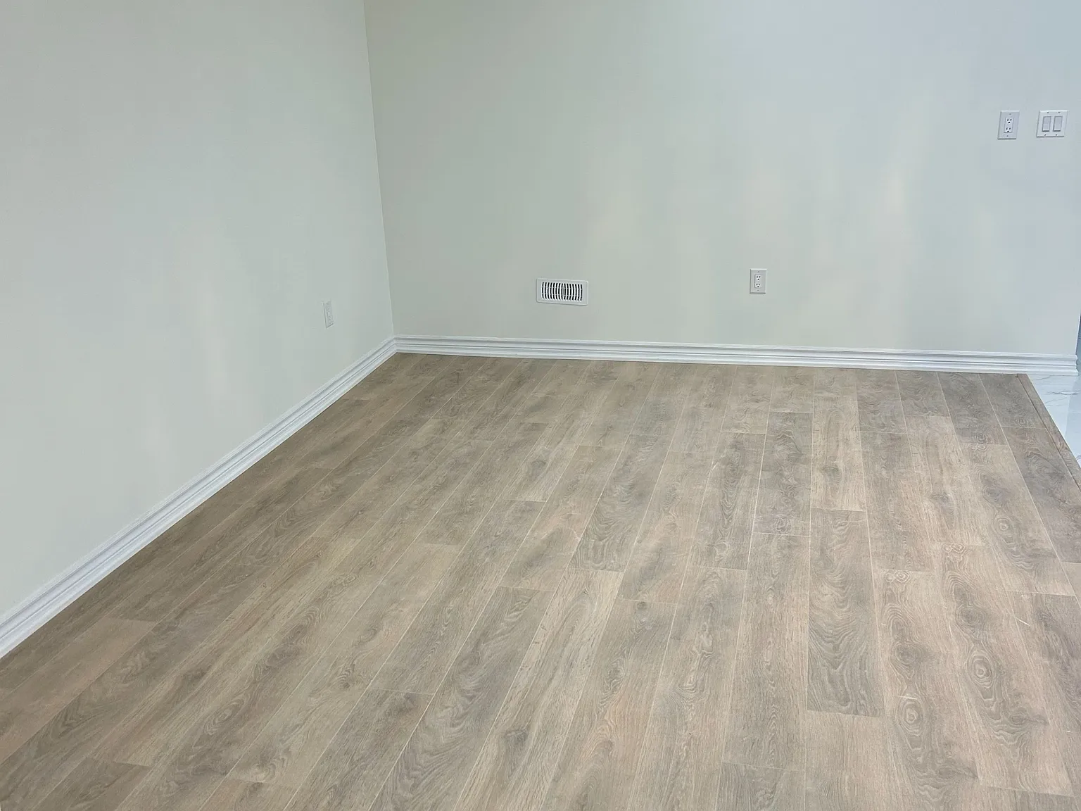 2 bed, $2,200 — Photo 3