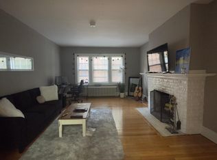 814 Farmington Ave APT 202, West Hartford, CT 06119