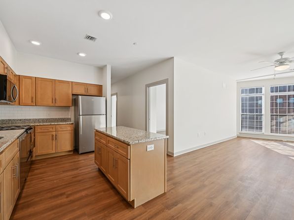 210 S Caroline St #1-218