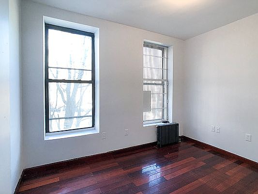 1st image of 493 9th Ave #2D