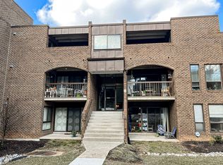 11244 Chestnut Grove Sq APT 155, Reston, VA 20190