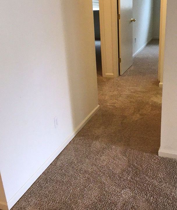 1st image of 1014 Arbor Dr #1