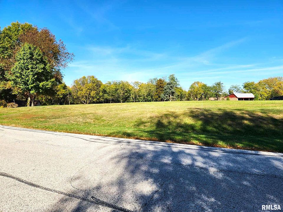 1st image of 323 Morton Dr