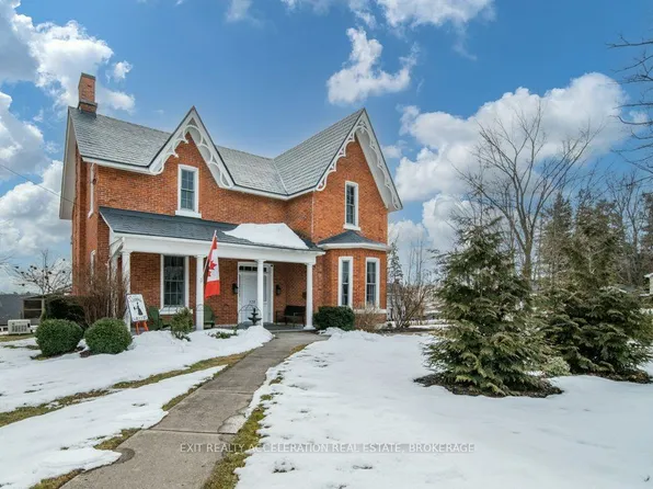 232 Dundas St W, Greater Napanee, ON K7R 2A8