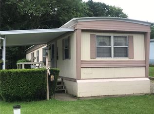 18 Concord Cir, Freedom, PA 15042