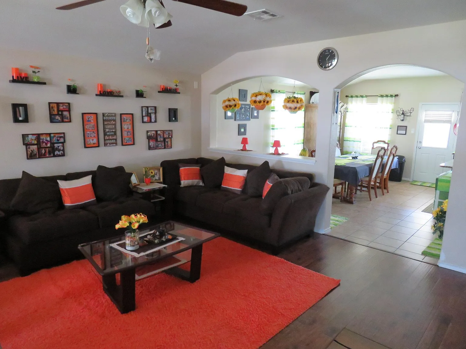 3 bed, 2082 sqft, $2,125 — Photo 4