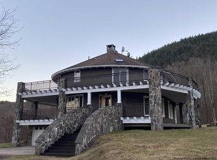 229 Coldbrook Rd, Bearsville, NY 12409