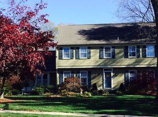 34 Abey Dr, Pennington, NJ 08534