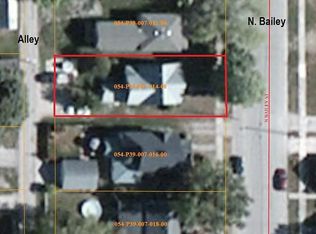 403 N Bailey St, Cheboygan, MI 49721