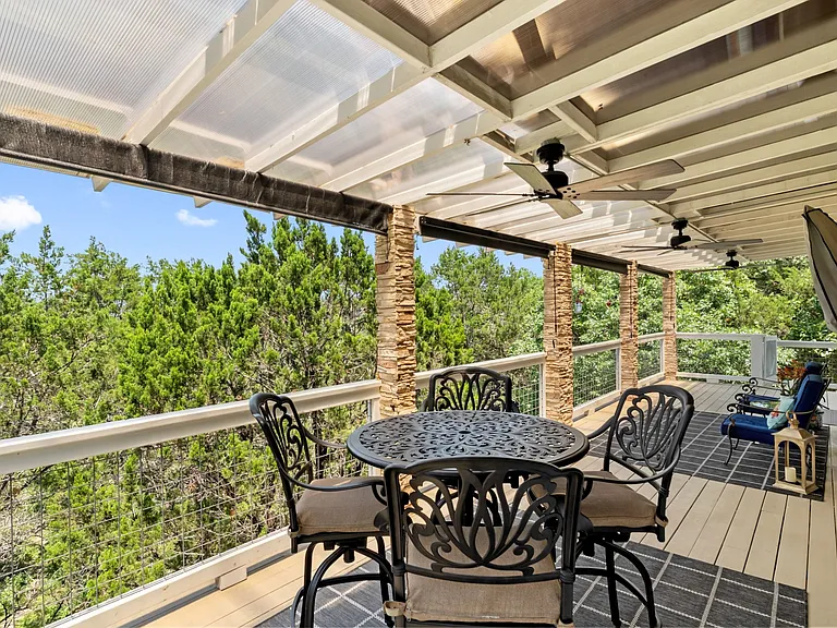 Lovely middle deck with lots of seating area and tv