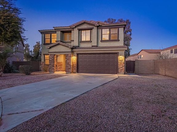 3rd image of 43576 W McClelland Ct