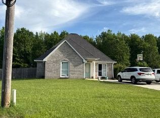 125 Williamsburg Rd, Picayune, MS 39466