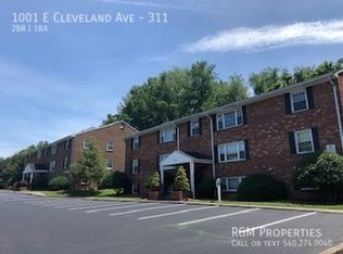 1001 E Cleveland Ave APT 311, Vinton, VA 24179