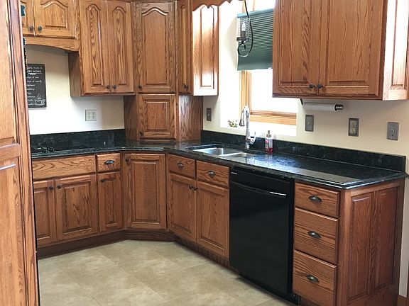 3rd image of 3120 Shick Dr
