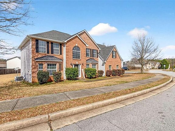 2nd image of 1727 Rice Sq