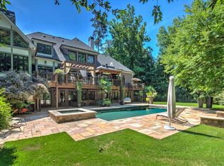 4500 Powers Ferry Rd NW, Atlanta, GA 30327