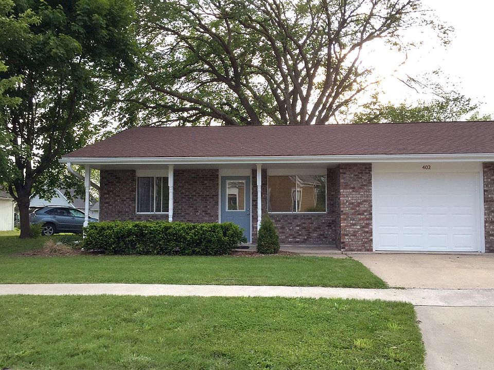 One story townhouse duplex with attached garage