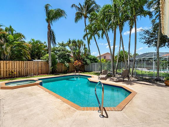 5th image of 6611 Pierpont Dr