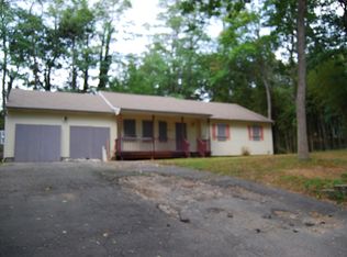 229 Lower Rocky Point Rd, Miller Place, NY 11789