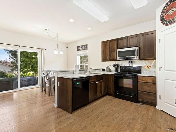 4th image of 219 Valley Avenue