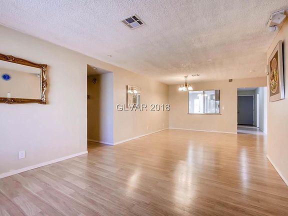 3rd image of 220 Carlin Ave