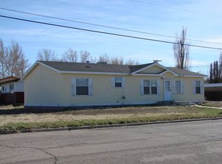 223 Kearney Ave, Raton, NM 87740