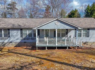 3742 Jamestown Rd, Morganton, NC 28655