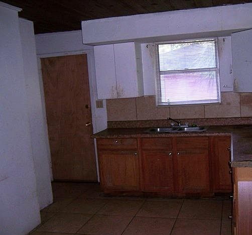 1st image of 3646 16th Ave S