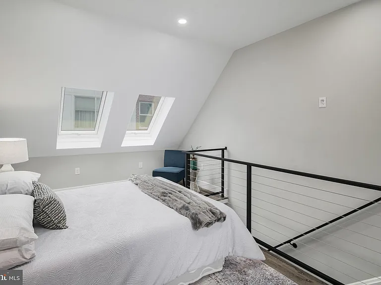 1006 S Fairhill St — Photo 14