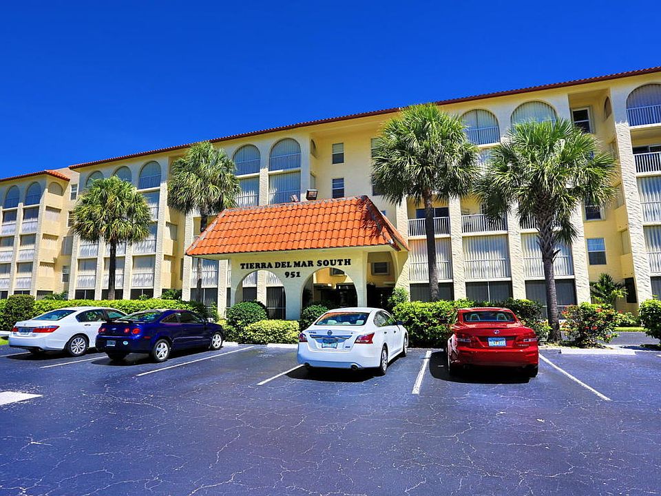 951 De Soto Rd Unit 130 Boca-large-001-2