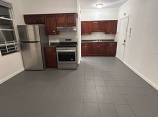 7 Newark Bay Ct APT 1, Bayonne, NJ 07002