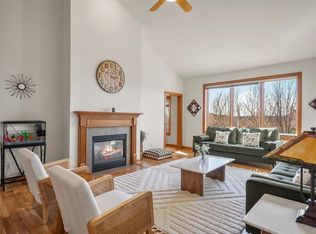 1314 Redan Dr, Verona, WI 53593