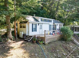 2675 Lakeview Rd, Confluence, PA 15424