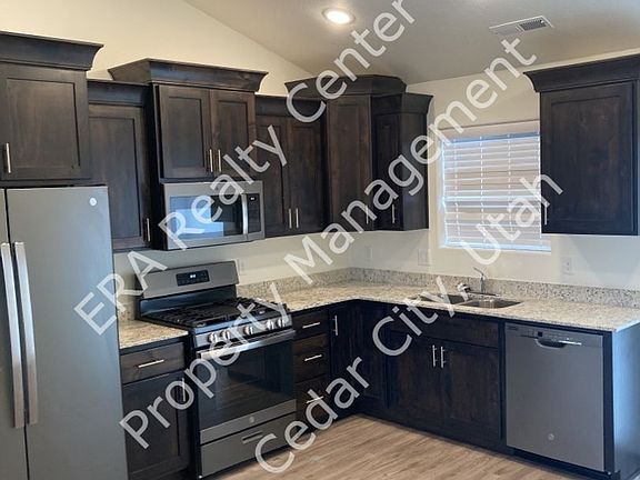5th image of 2334 N 450 W