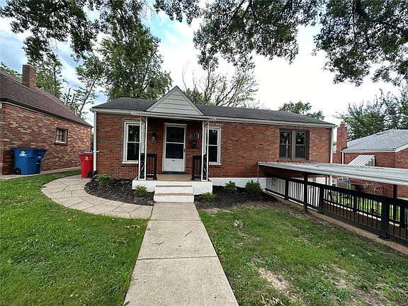2nd image of 612 Ellwine Dr