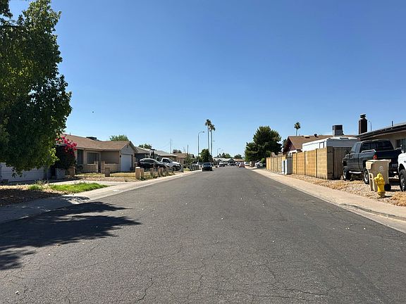 4th image of 5708 N 48th Ln