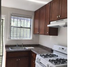 1255 87th Ave APT B, Oakland, CA