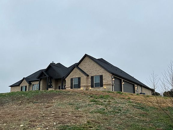 3rd image of 119 Cedar Mountain Dr