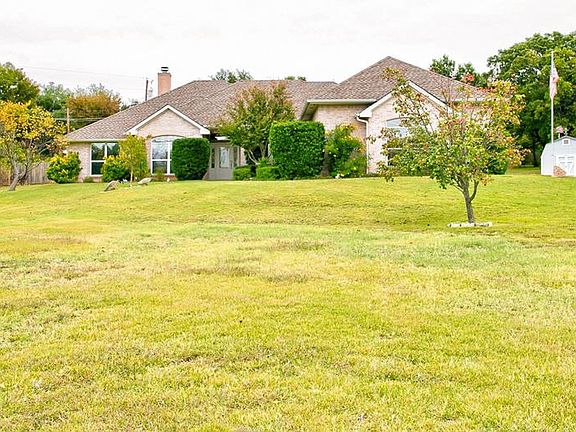 4th image of 3911 Monterrey Dr