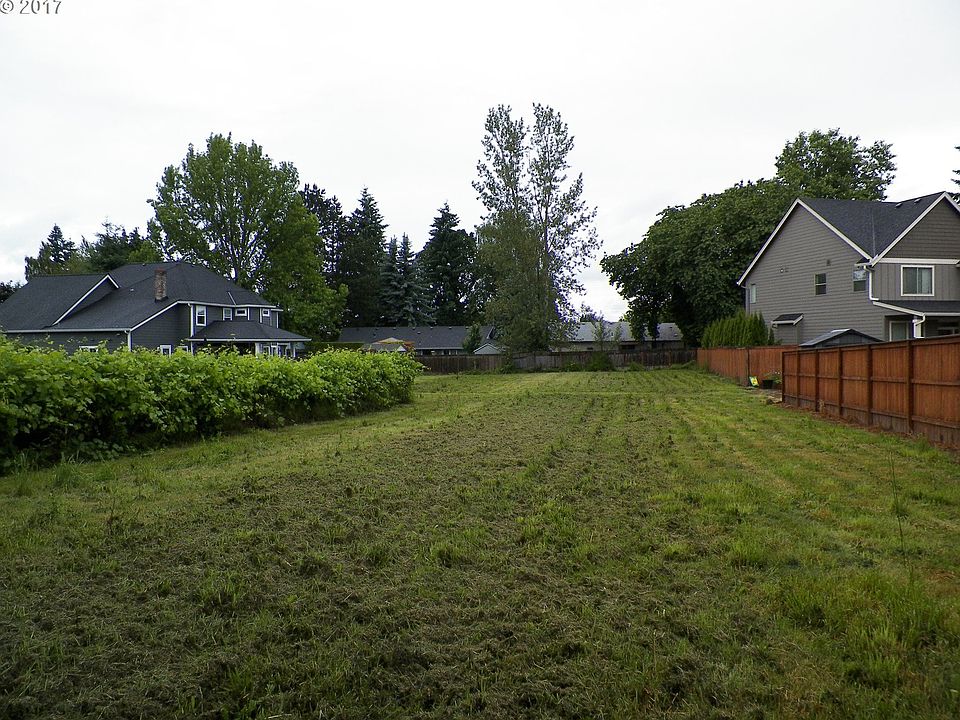 1st image of 1125 NW 54th Cir