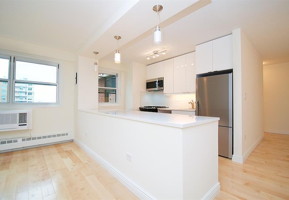 1st image of 175 Willoughby St APT 10K