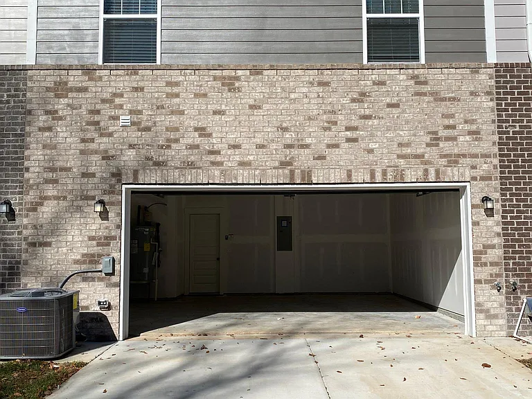 4521 Sardius Dr — Photo 39